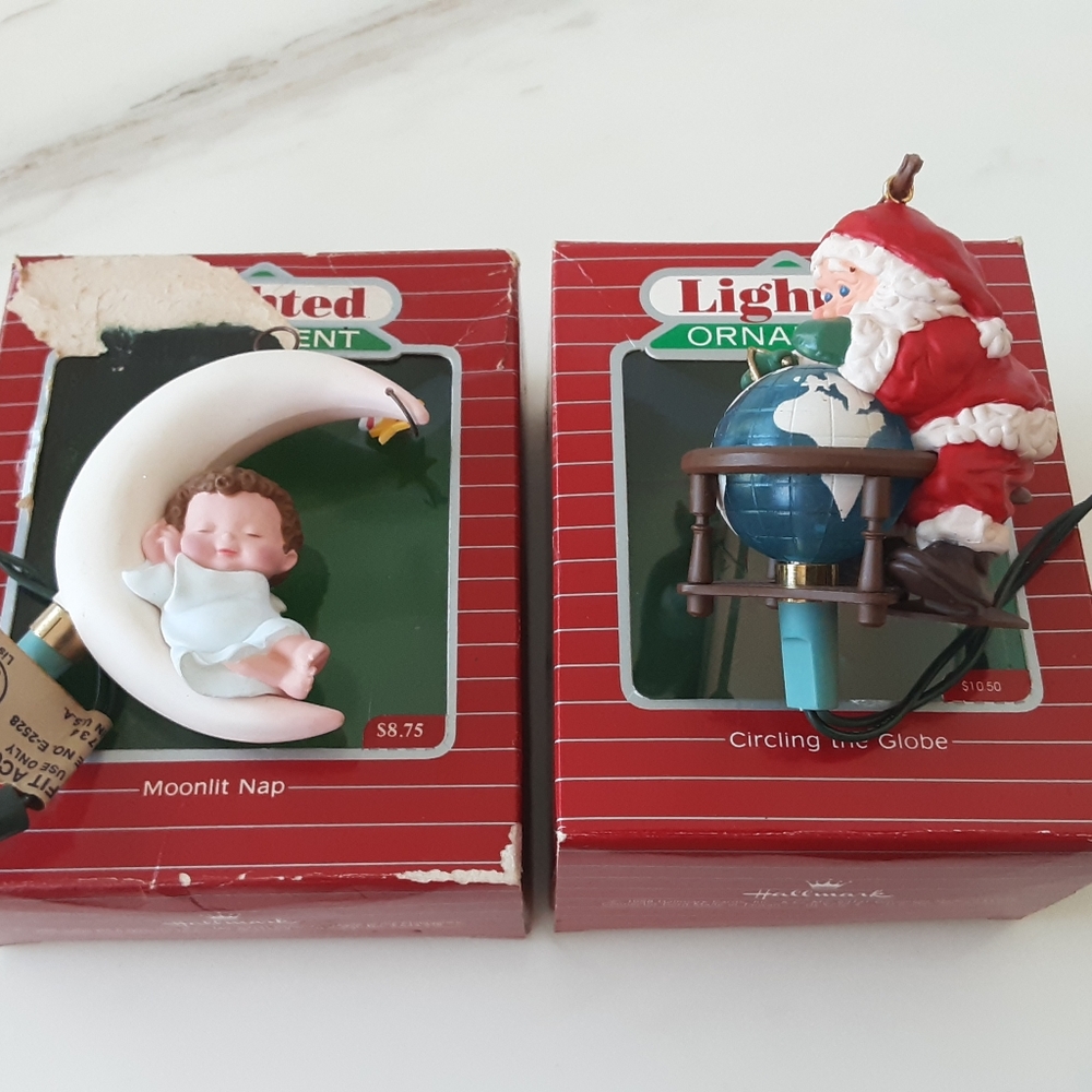 Hallmark Keepsake magic Lighted Ornament Circling the Globe | Moonlit Nap Vtg
